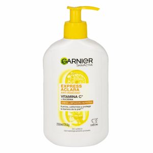 Crema Limpiadora Facial Express Aclara Anti-Manchas Vitamina C + Glicerina GARNIER 250 Ml
