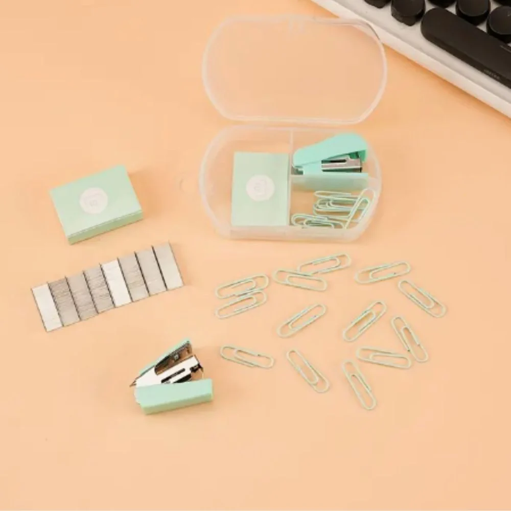 Mini Engrapadora y Clips Color Menta - Imagen 4